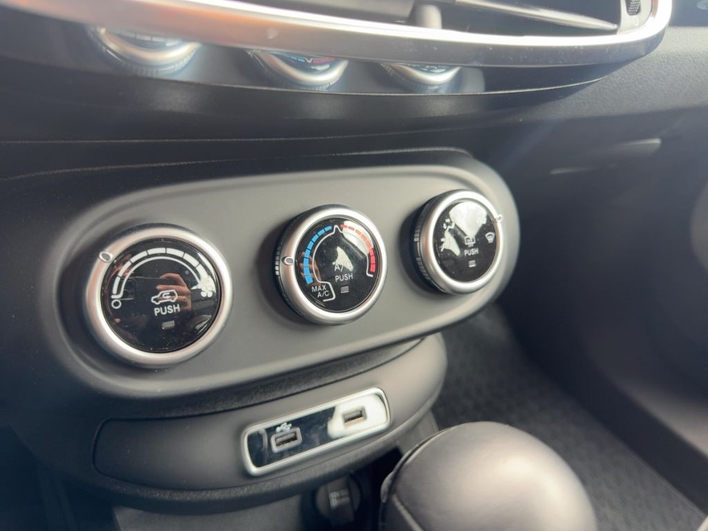 Fahrzeugabbildung Fiat 500X Cabrio Dolcevita  ALLWETTER
