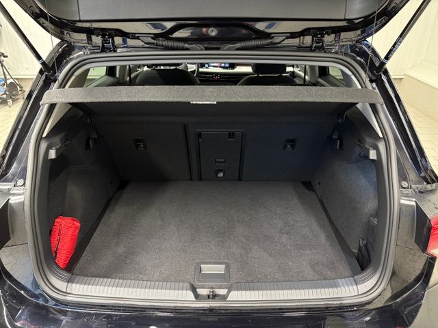 Golf VIII Move 1.5 TSI SHZ LED ACC PDC