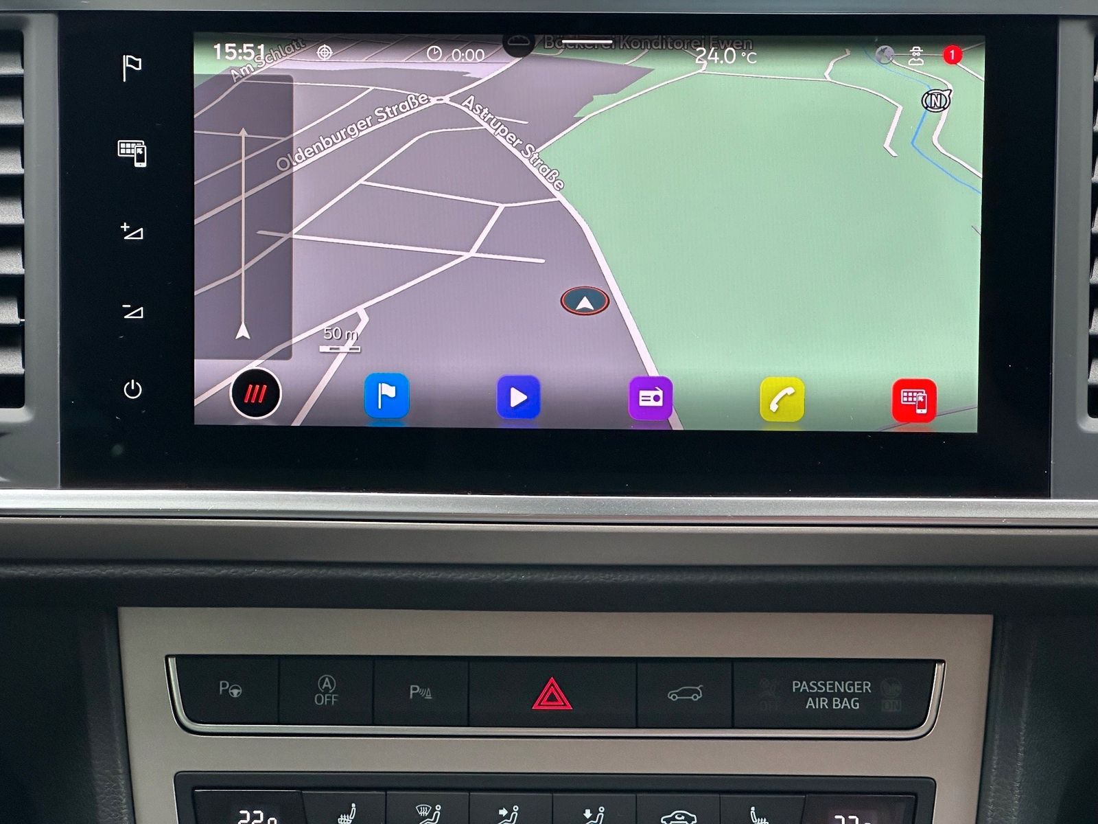 Fahrzeugabbildung SEAT Ateca 2.0 TDI DSG Xperience NAV+LED+KAM+18ZO+ACC
