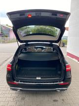 Mercedes-Benz E 300de T  Avantgard* PANO*HeadUP*LEDER*LED* - Hybrid (Diesel/Elektro): Head-Up Display, Kombi