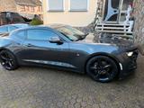 Chevrolet Camaro 6.2 V8 - MagneticRide - EU - UNFALLFREI - gebrauchte Chevrolet Camaro aus dem Jahr 2017