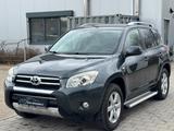 Toyota RAV 4  Team/AHK/SHZ/Tempomat/ - Toyota in Heidelberg
