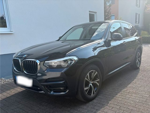 BMW BMW X3 xDrive 2,0 Diesel G01 schwarz, EZ 0...
