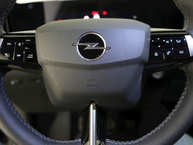 Astra L ST GS+ANHÄNGERKUPPLUNG+NAVI+360 GRAD KAM