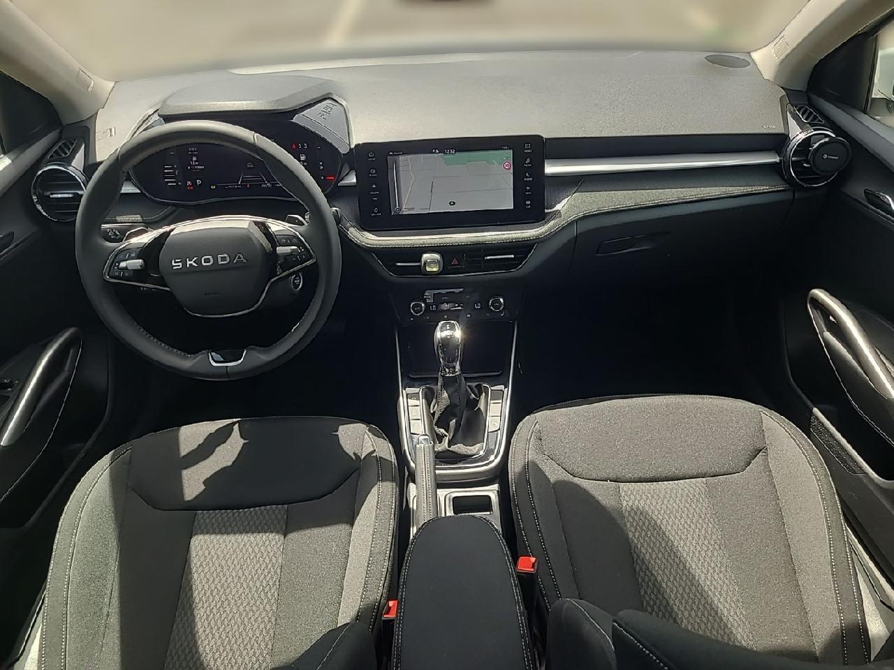 Skoda Fabia Tour 1,5 TSI DSG *Navi, TWA, Beh. WSS*