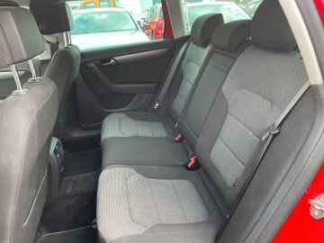 Volkswagen Passat Variant - 11