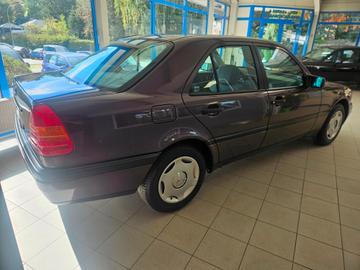 صورة 3 لـ 1993 Mercedes-BENZ C 220