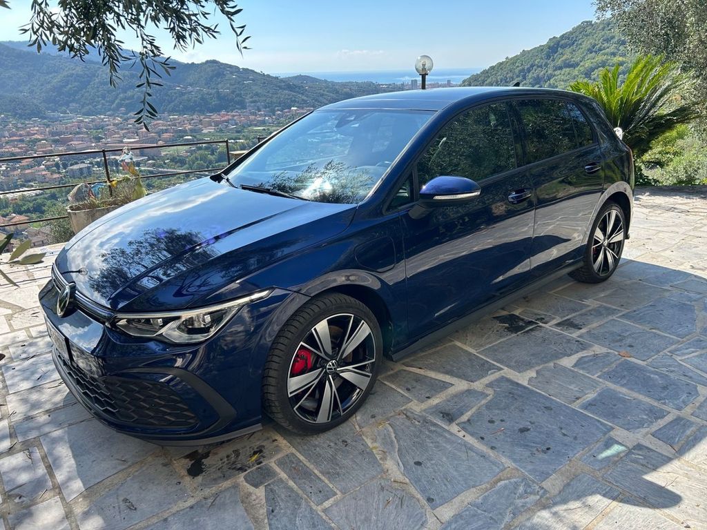 Image of Volkswagen Golf