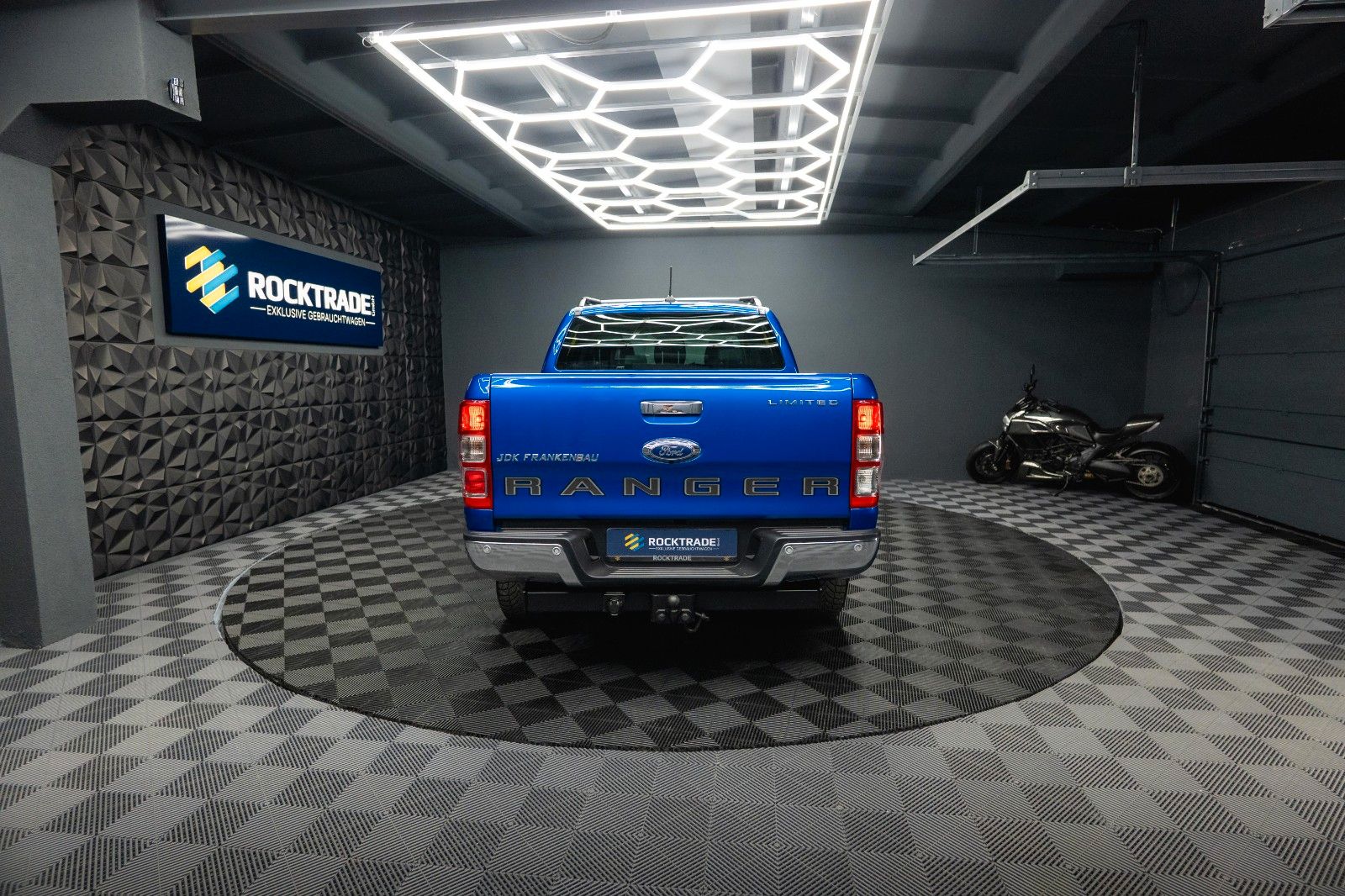 Fahrzeugabbildung Ford Ranger Limited Doppelkabine 4x4 *ACC*LED*DAB*