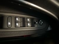 Fiat 600e 54kWh Red  LED PDC KLIMAAT CARPLAY 11KW OBC - Image