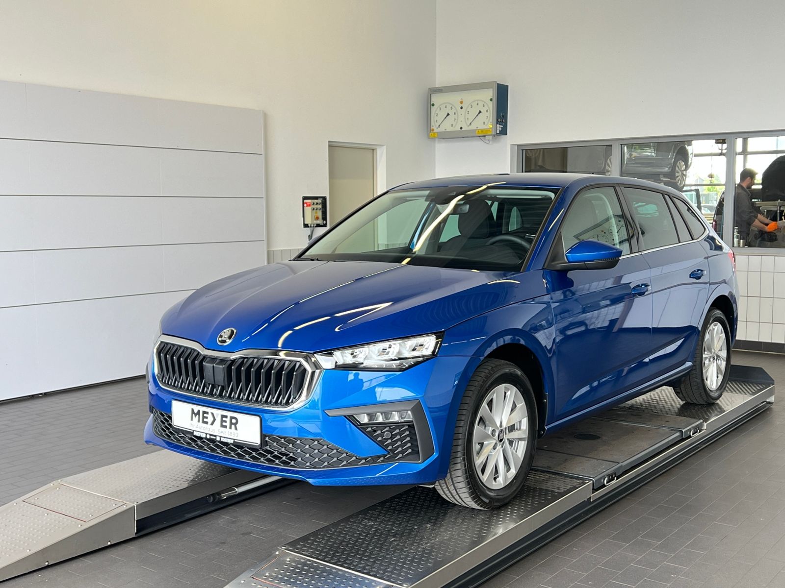 Fahrzeugabbildung SKODA Scala Selection 1.0 TSI DSG *LED,ACC,Kamera,16"-