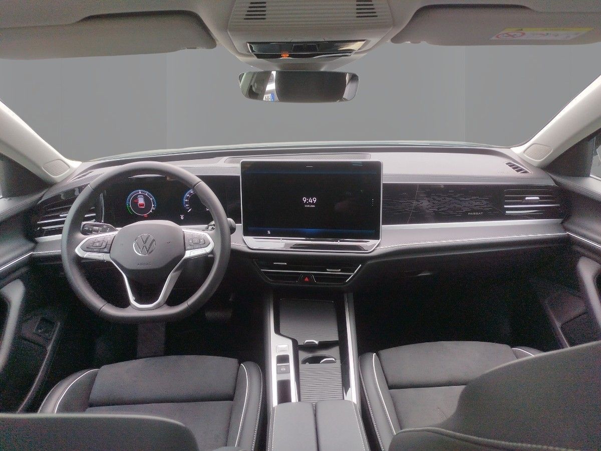 Volkswagen Passat - Bild 12