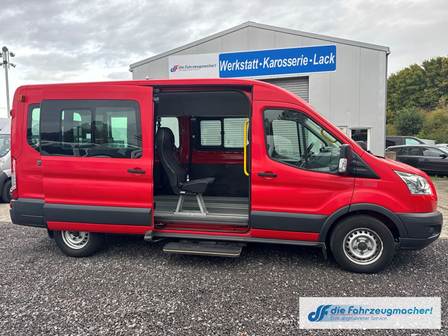 Fahrzeugabbildung Ford Transit Kombi 350 L3 2.2 TDCi DPF *2403