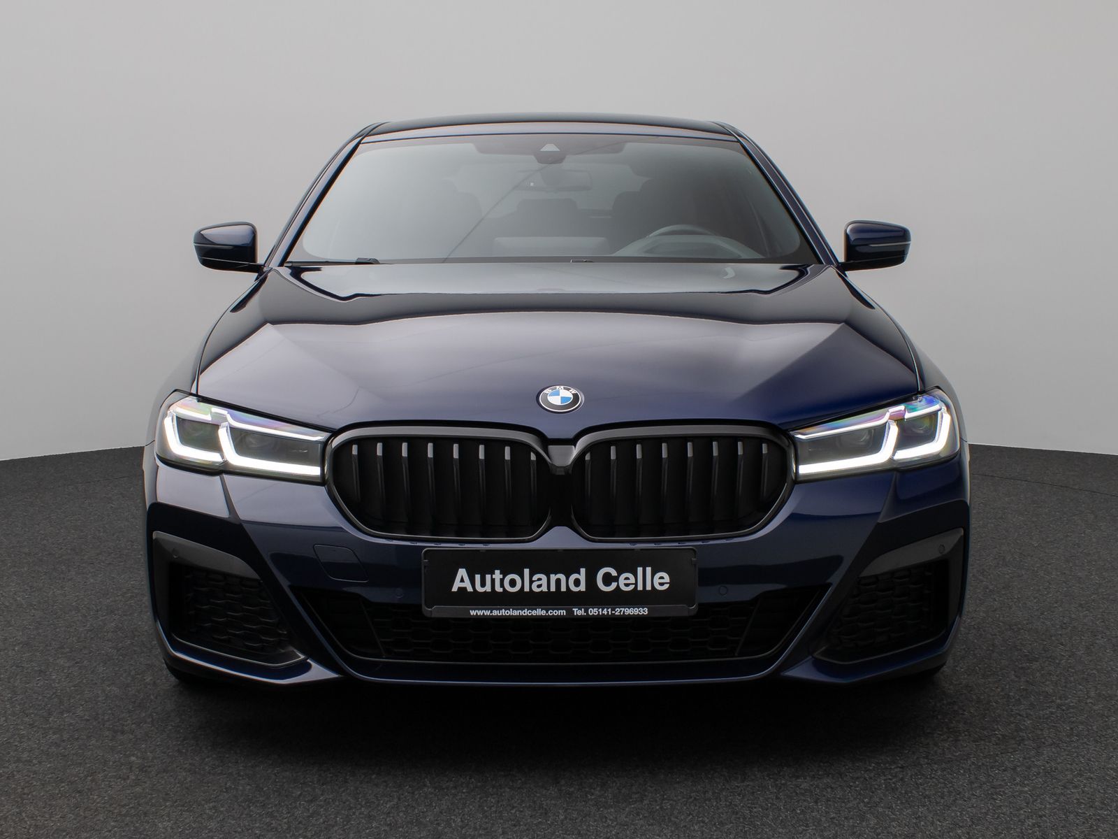 Fahrzeugabbildung BMW 530d M Sport Laser HUD DAB Komfort Alarm 18Zoll