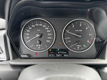 BMW 218 Active Tourer - 11