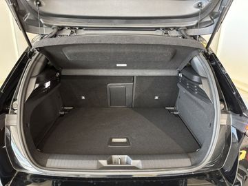 Fotografie 11 des Opel Astra 1.2 Turbo Automatik GS