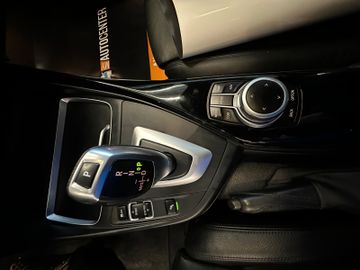 BMW 118 i Edition Sport Line Shad*LED*Navi*Leder*