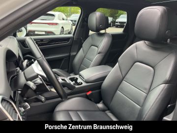 Porsche Cayenne - 8