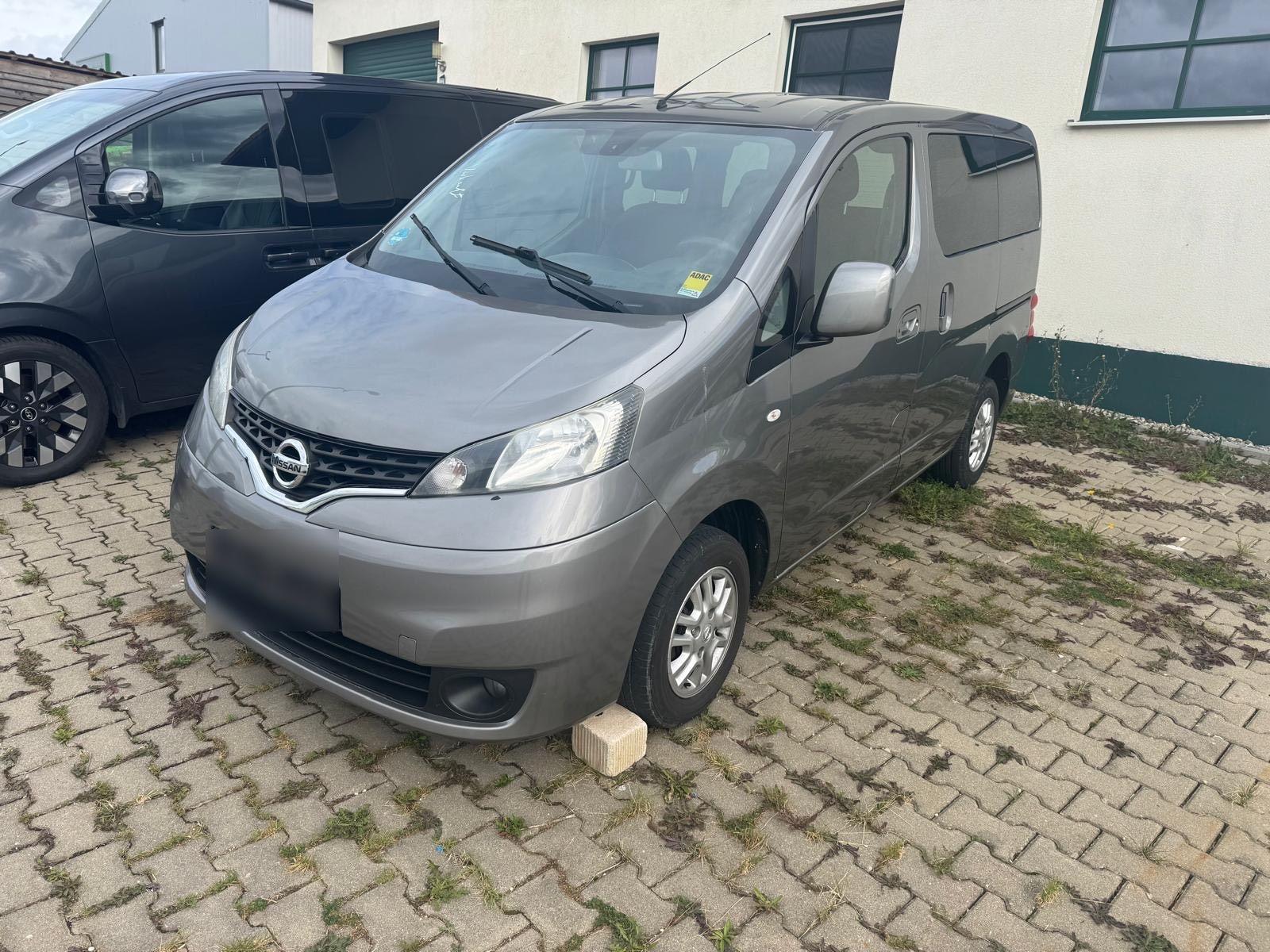 Nissan e-NV200