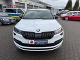 Skoda Karoq Sportline 4x4 Sportpaket AD Navi Soundsyst - Skoda Karoq mit Benzin-Antrieb: Geländewagen