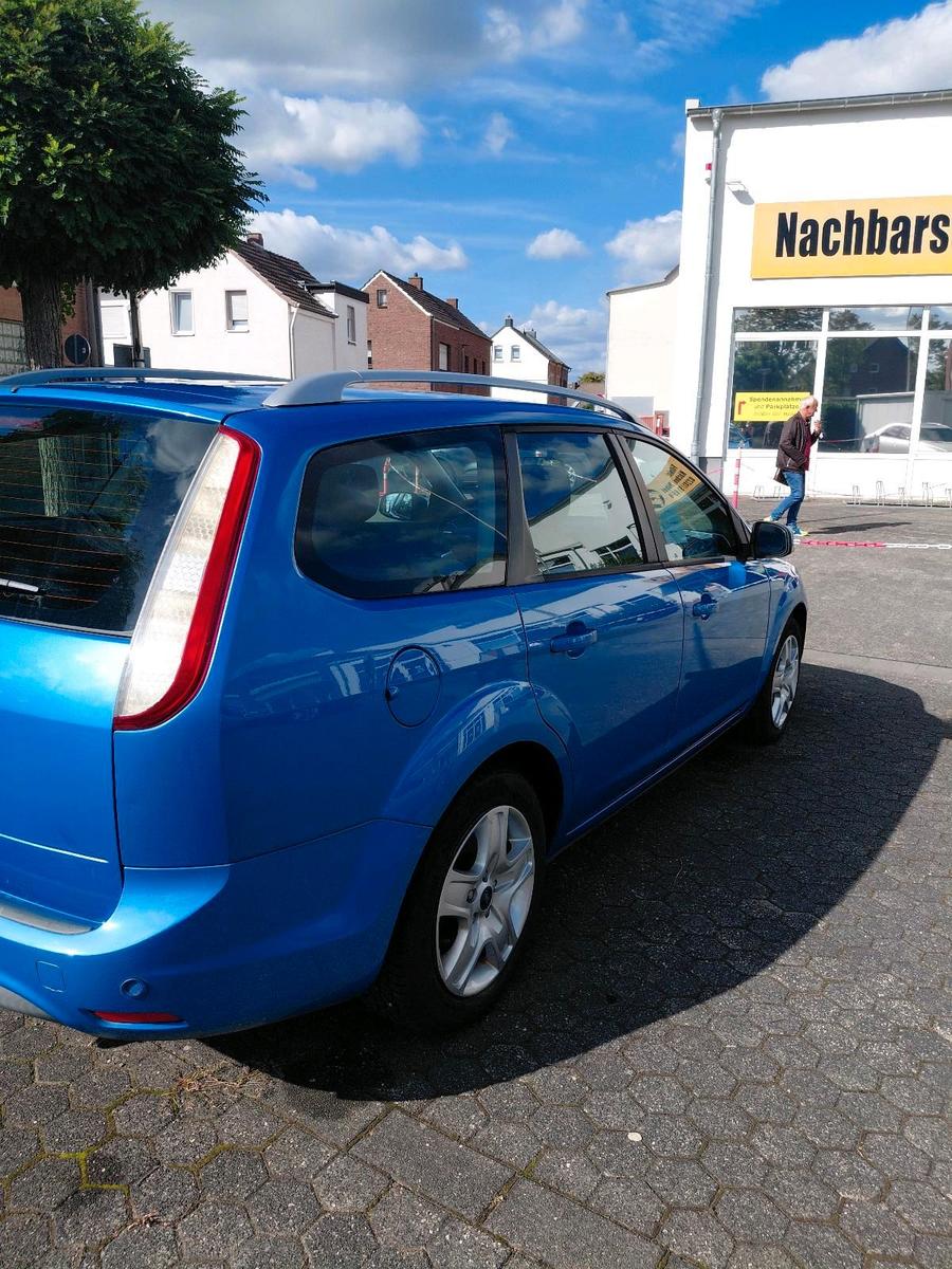 Ford Focus 2010 — двигун 101 HP (74kW)
