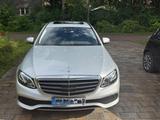Mercedes-Benz E 400 4MATIC EXCLUSIVE  - Mercedes-Benz E 400: Limousine
