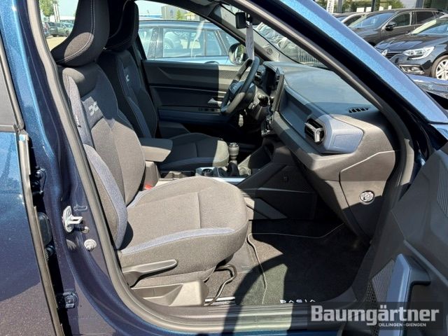 Fahrzeugabbildung Dacia Bigster Expression TCe 130 4x4 Kamera/PDC/Sitzh. - mit KI generiert/bearbeitet