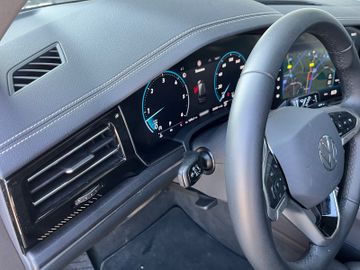 Volkswagen Touareg - 10