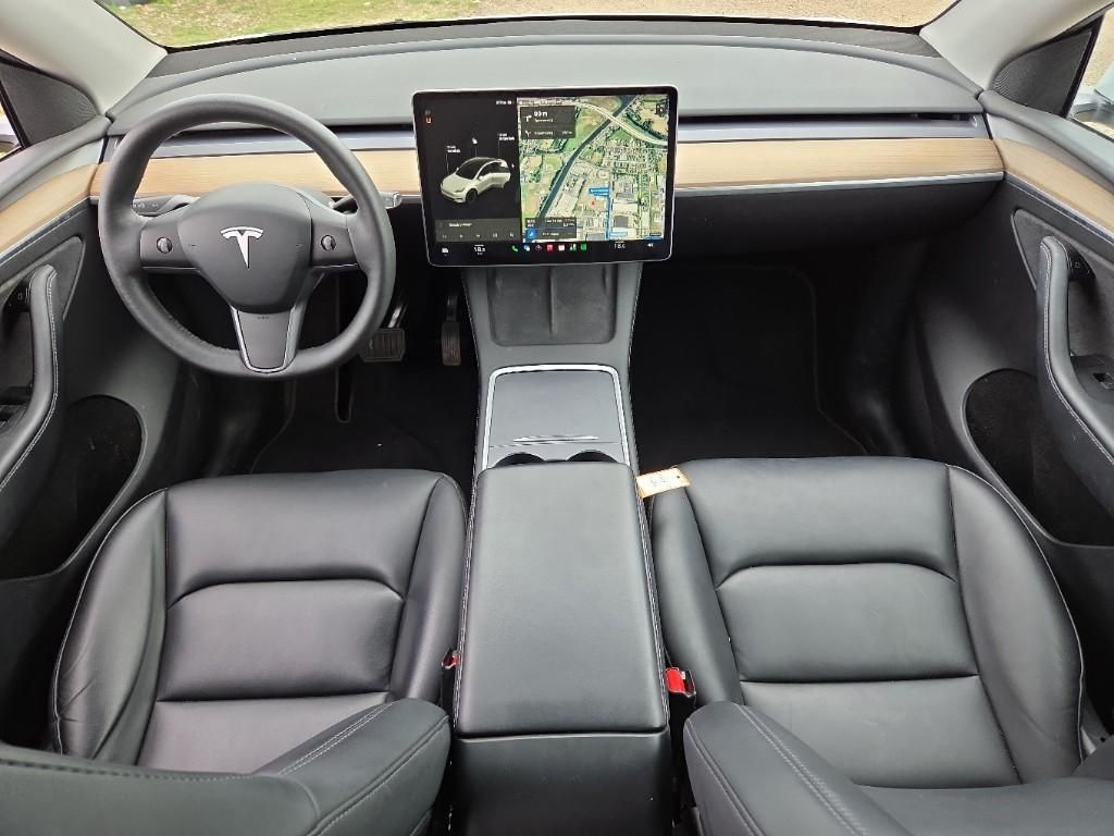 Tesla Model Y Long Range 351pk AWD [ FSD+20 INCH+PREMI imagem 3