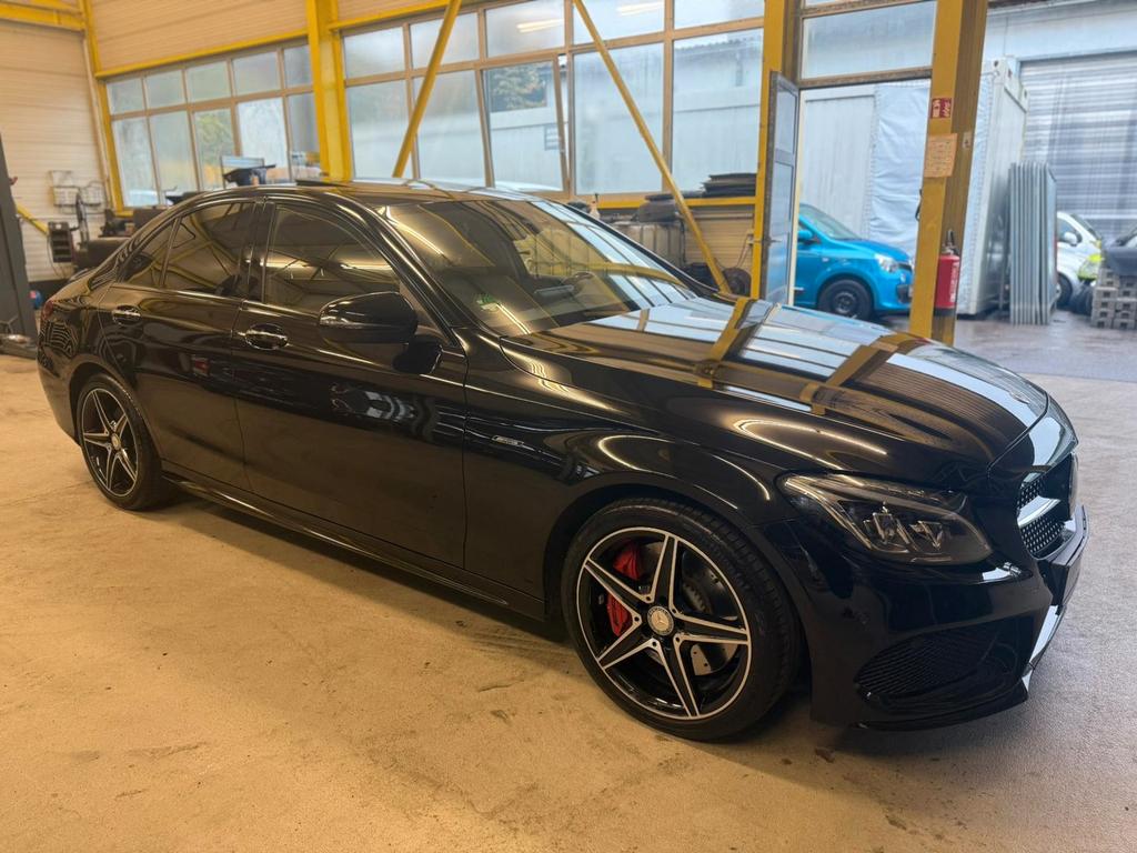 Mercedes-Benz C 450 AMG