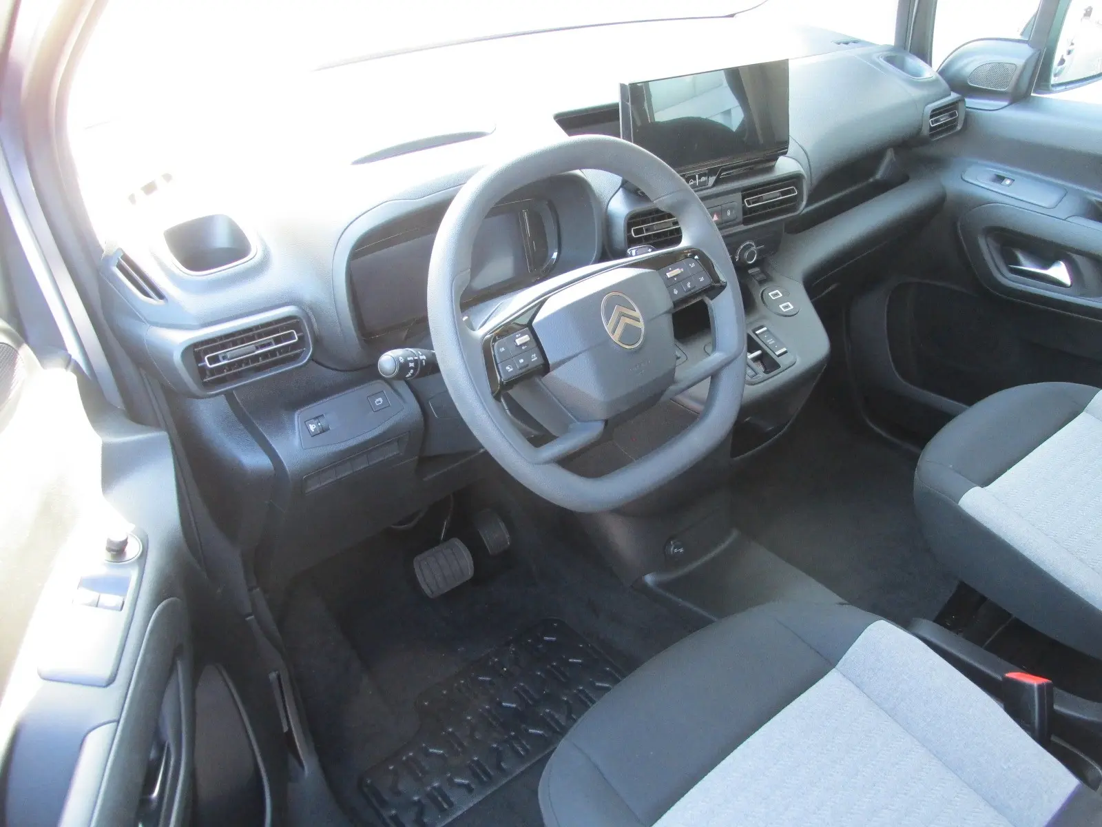 Citroën Berlingo Plus XL EAT8 AT * Sitzheizung, Rückfahr