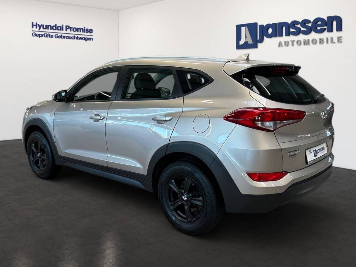 Fahrzeugabbildung Hyundai TUCSON 1.6 GDi Classic Sonderkontingent Navigati