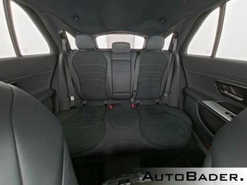 Mercedes E 220 - 8