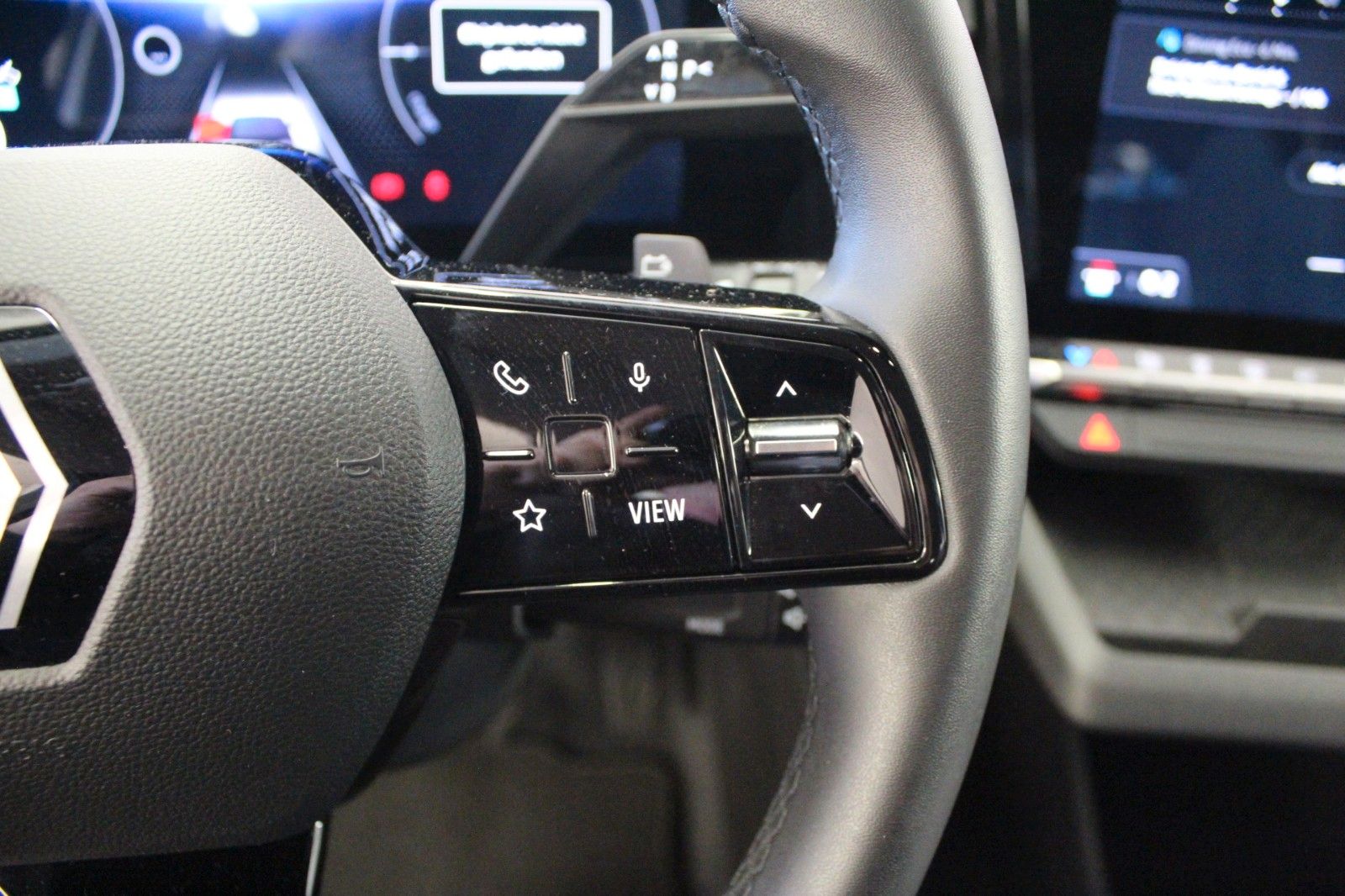 Fahrzeugabbildung Renault Megane E-Tech EV40 130hp Equilibre  Boost charge