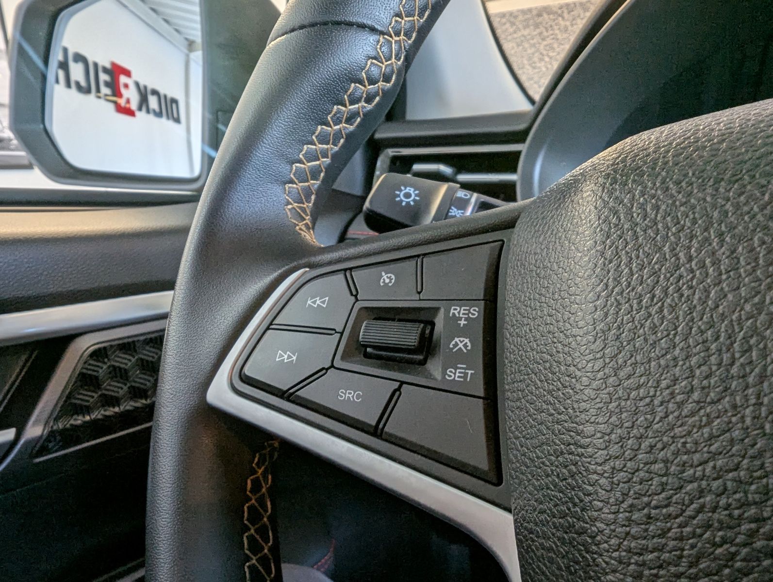 JAC 8 Pro 2,4 T Pick-Up 4WD Allrad 360° TEMP Leder - Image 21