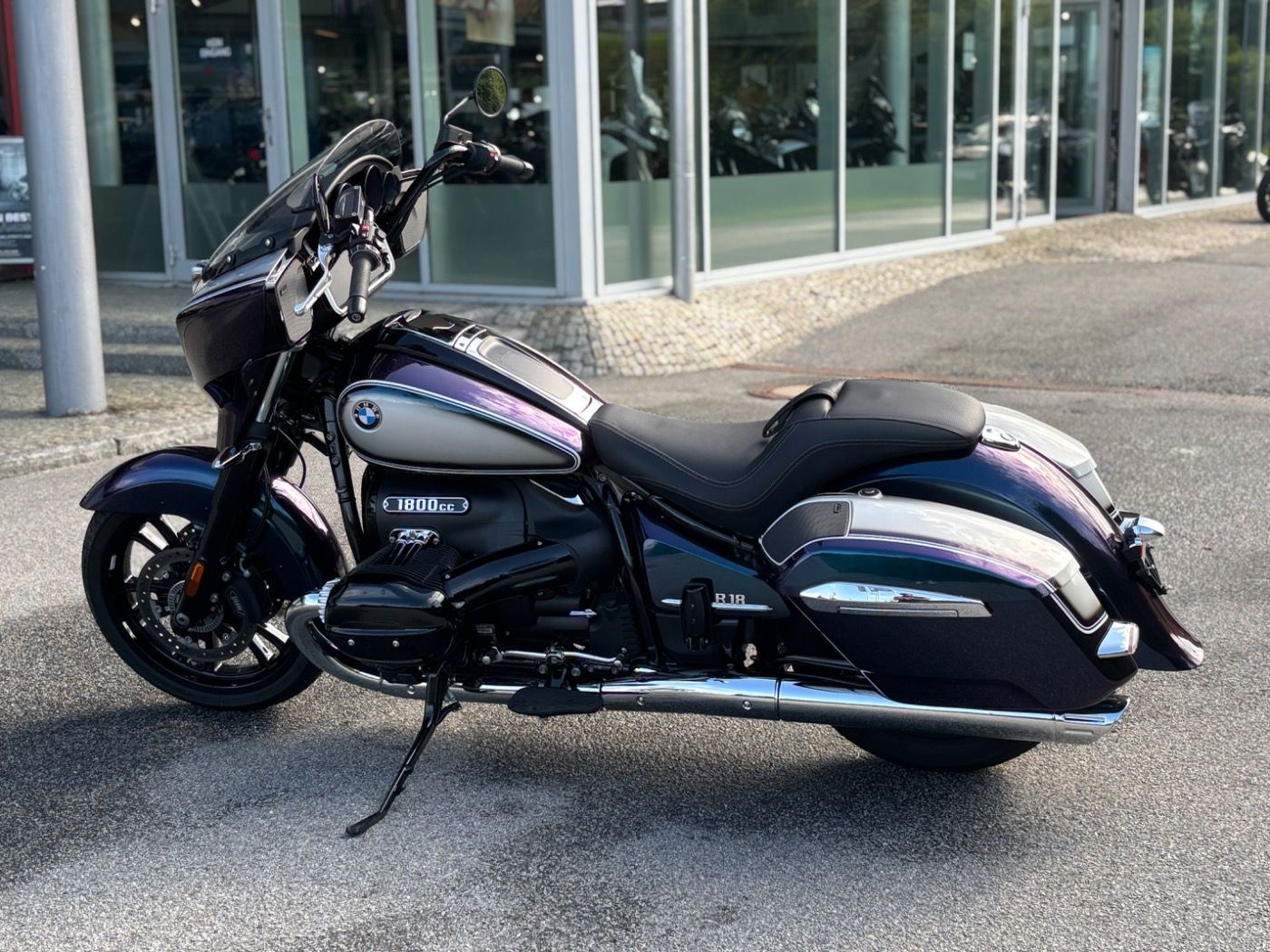 Fahrzeugabbildung BMW R 18 Bagger Marshall Gold Series
