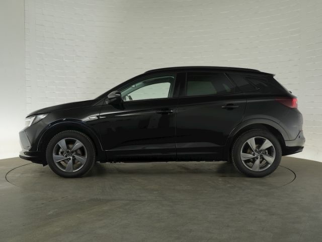 Grandland GS+LED LICHT+NAVI+360 GRAD KAMERA+SITZ