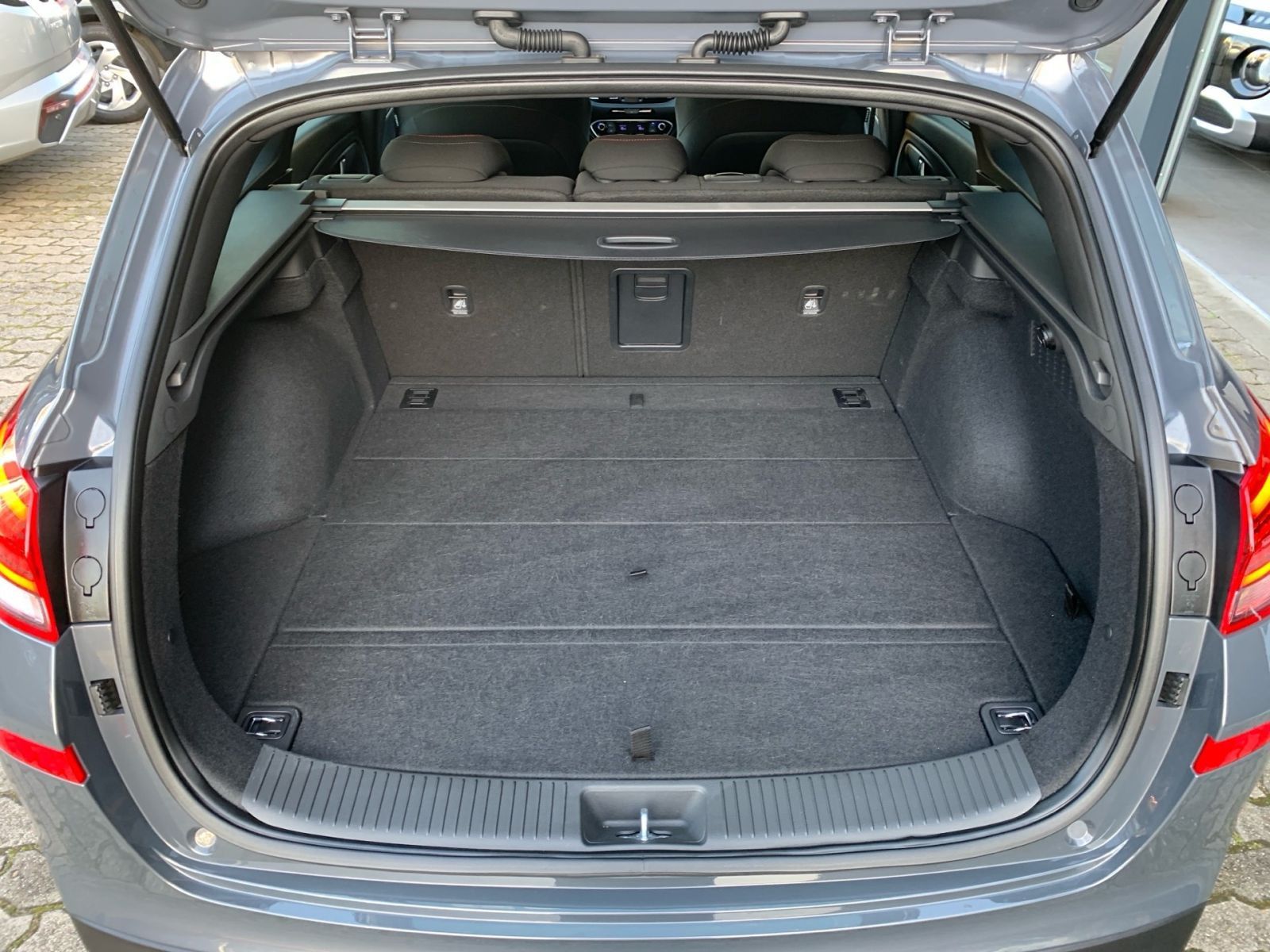 Fahrzeugabbildung Hyundai i30 Kombi 1.5 T-GDI N Line 7-DCT Mild-Hybrid