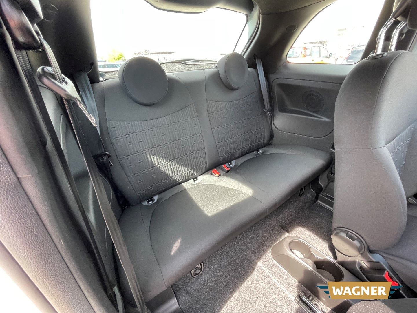 Fahrzeugabbildung Fiat 500 Klimaanlage Tempomat Isofix Bluetooth