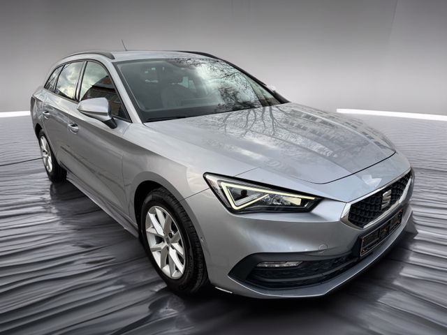 SEAT Leon 2.0TDI/ST/Styl/LED/ACC/Virtual/LHZ/Kam/Spur