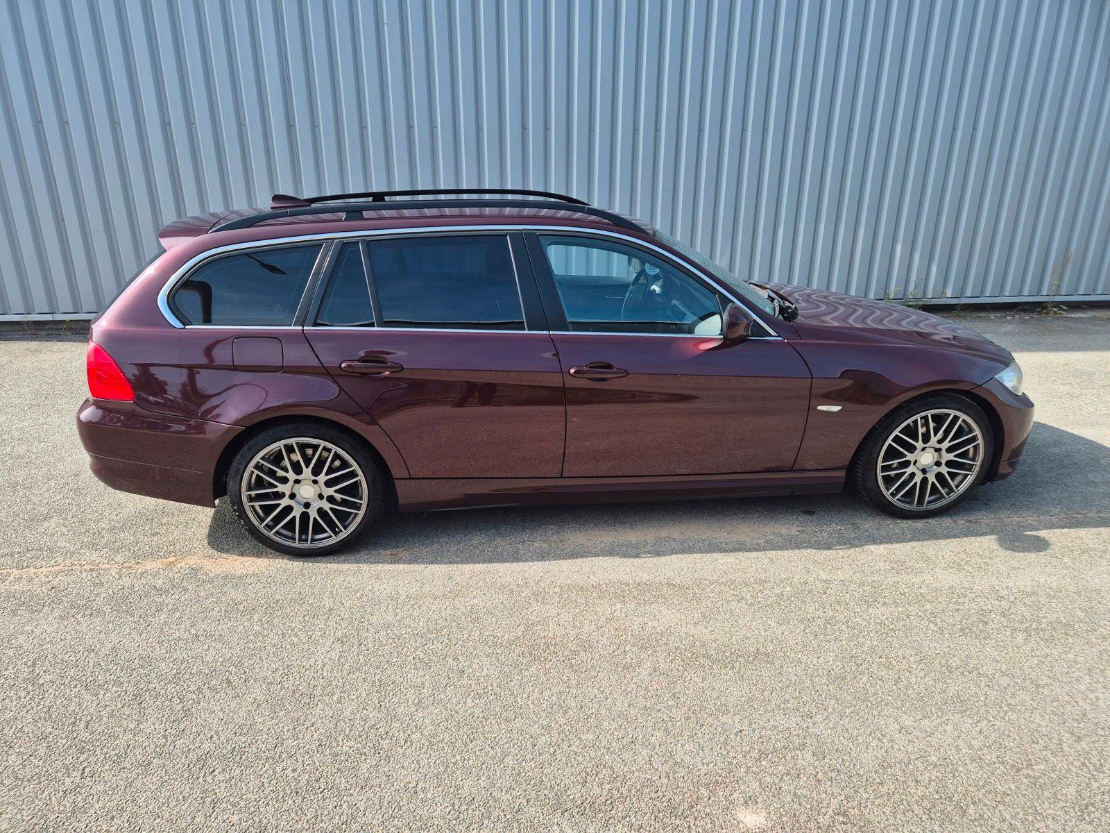 BMW 320 2009 — photo 10