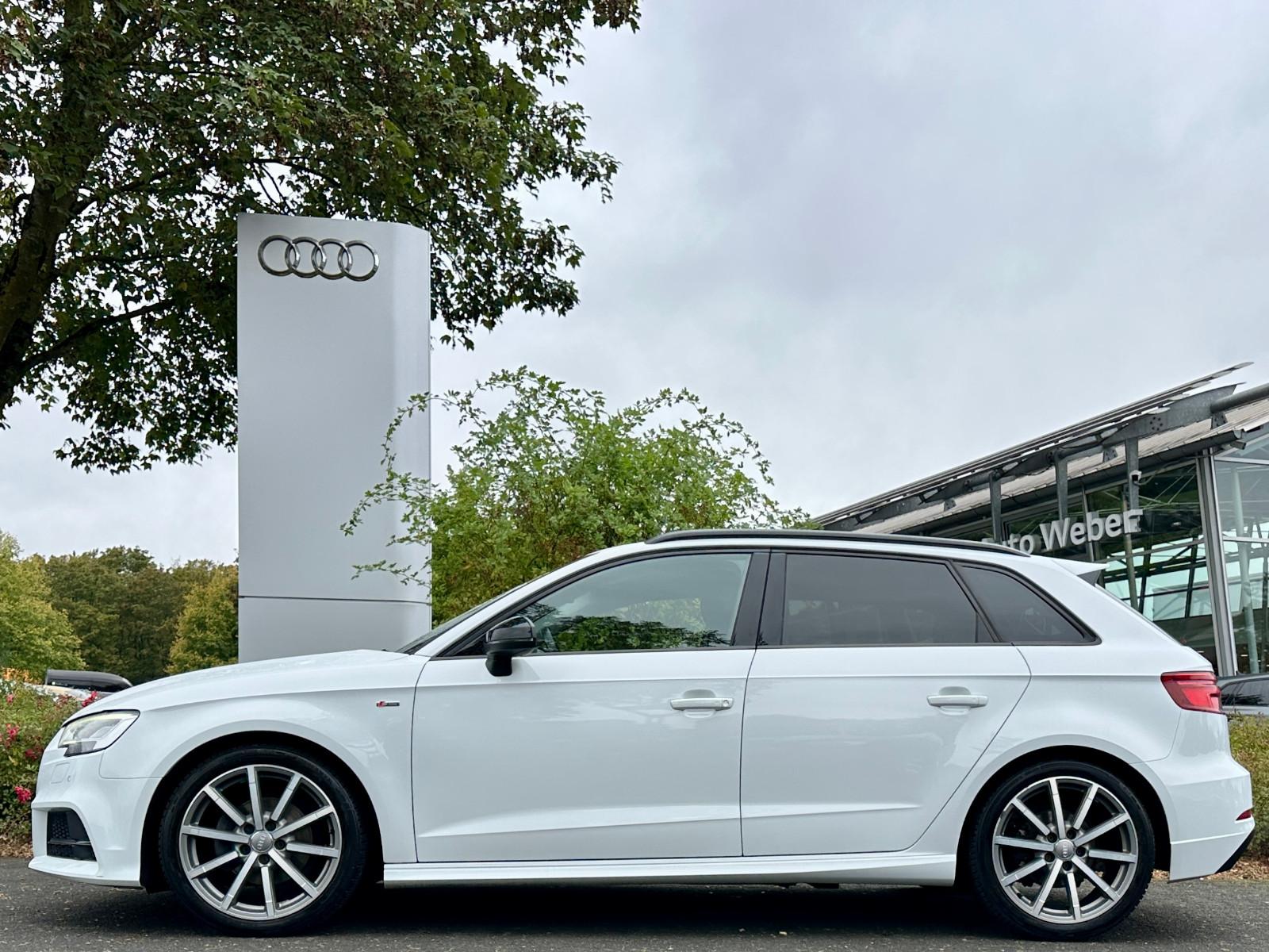 Audi A3 Sportback 35TFSI S LINE BLACK MATRIX NAV+ AHK