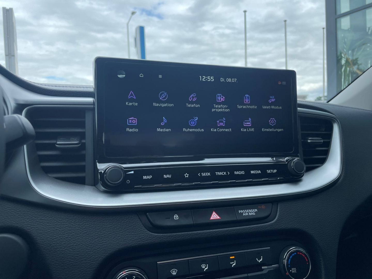 Fahrzeugabbildung Kia Ceed_sw Kamera Verkehrszeichenerk Klima Tempomat