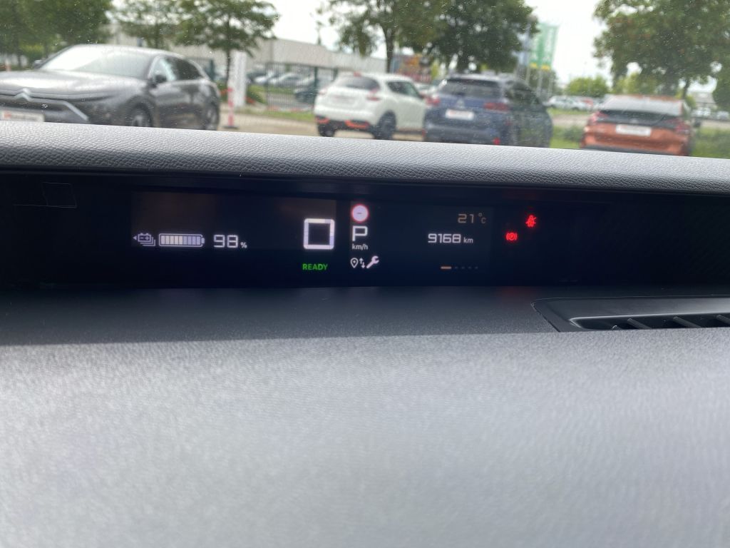 Fahrzeugabbildung Citroën e-C3 Aircross MAX *11 kW*Winter-Pak*Cam*Navi*