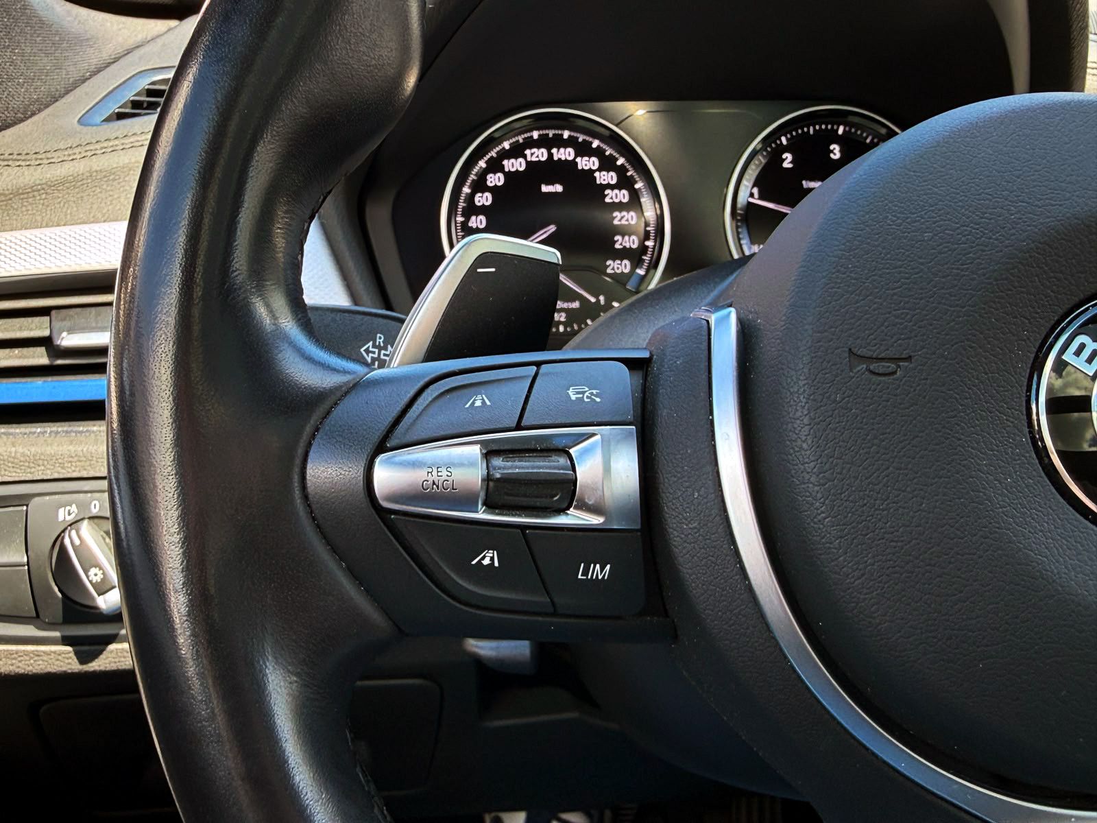 Fahrzeugabbildung BMW X1 xDrive 25d MSport Steptr. ACC KAM AHK HUD H&K