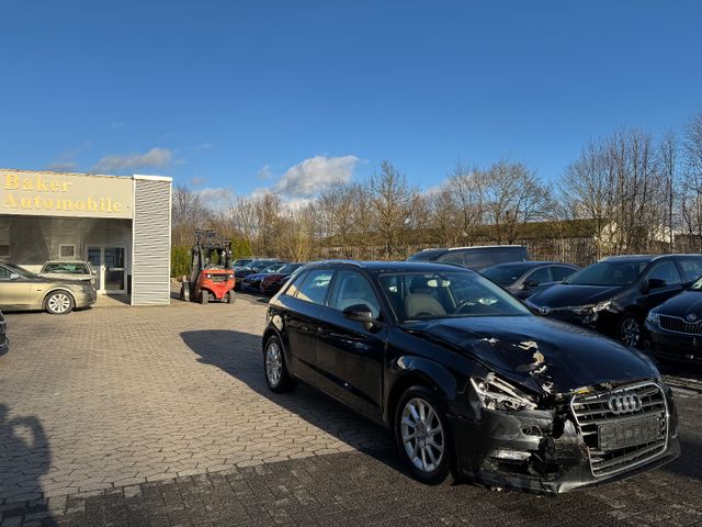 Audi A3 1.6 TDI Sportback *Xenon*Airbags zu*