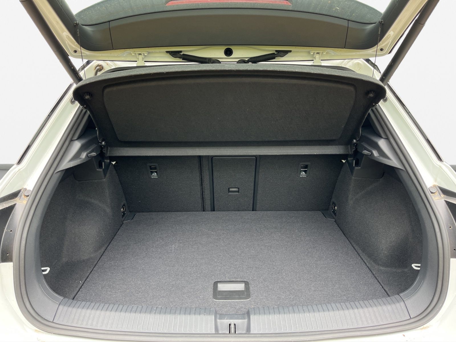 Volkswagen T-Roc - Bild 10