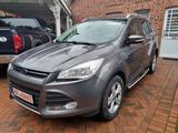 Ford Kuga Ecoboost+Temp+Klima+Sitzheiz+PDC+AHK+8x Alu - Ford Kuga: Van