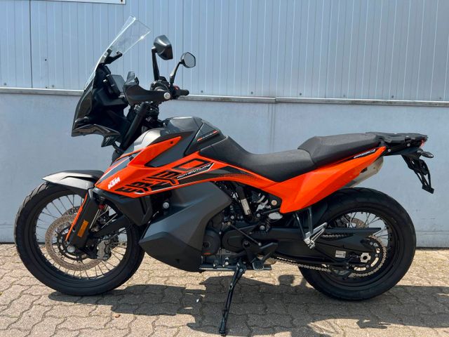 KTM 890 Adventure orange 2022/1.H/