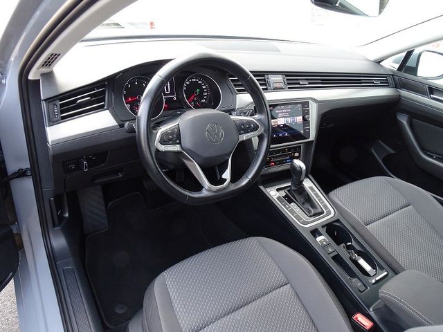Passat Variant 1.5 TSI DSG Conceptline/ Business